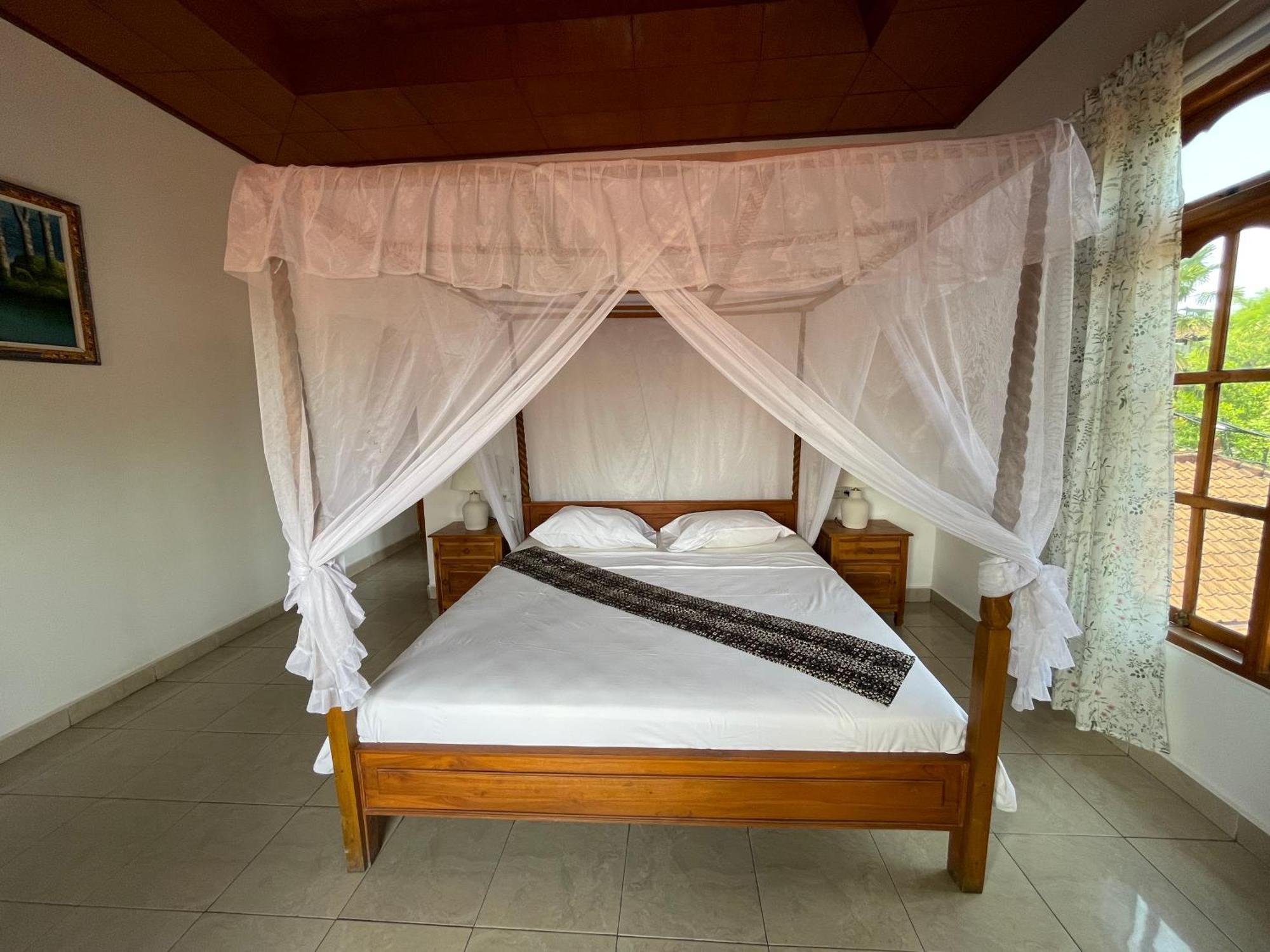 Kubu Elsa Bali Hotel Lovina Eksteriør billede